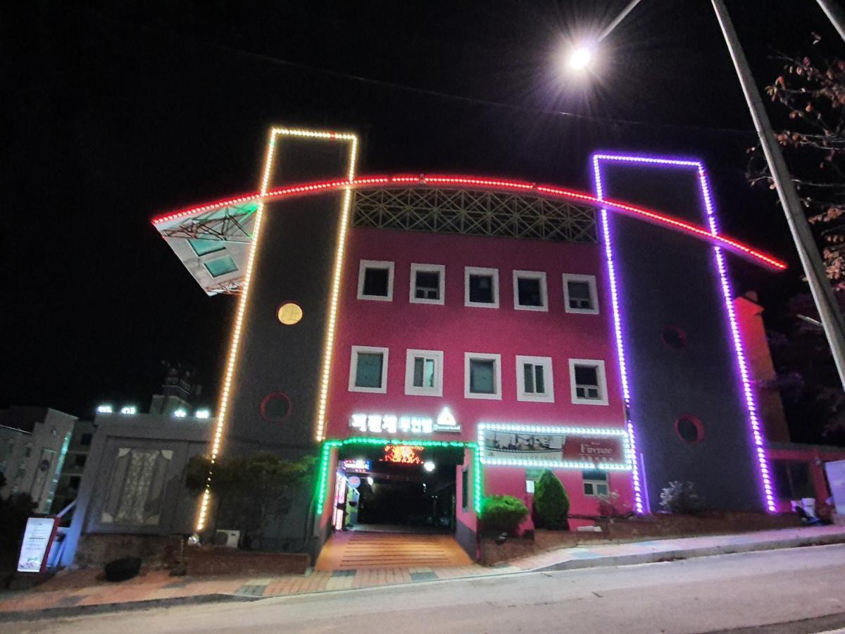 اسان Firenze Motel المظهر الخارجي الصورة